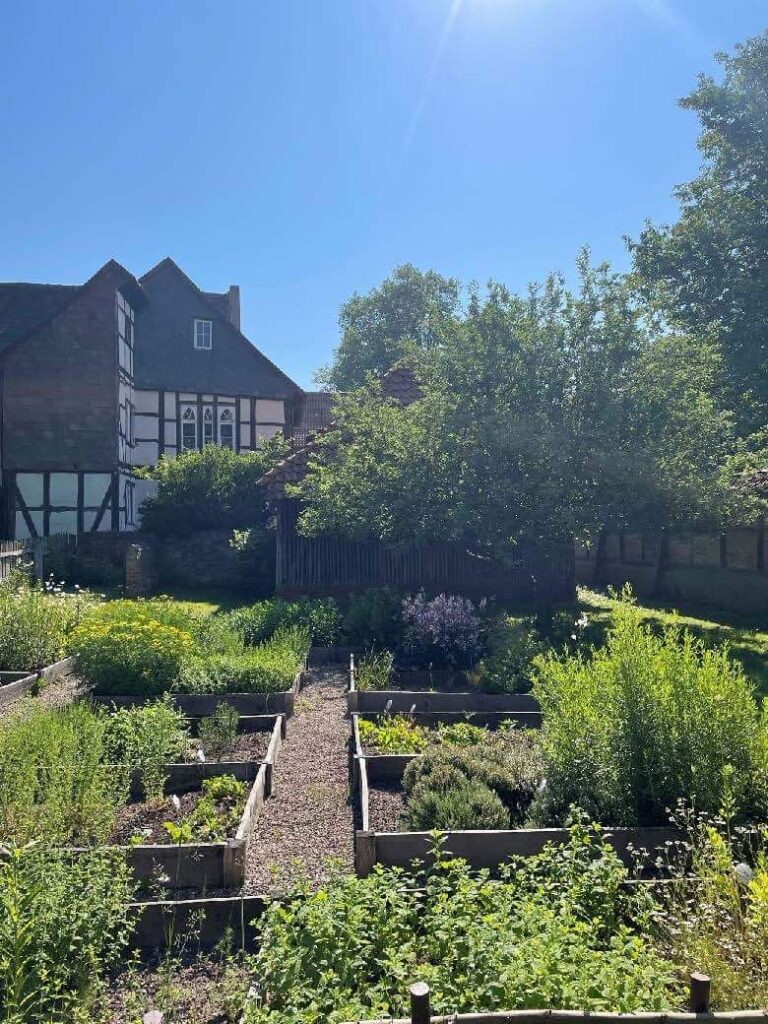 daniel-schlegel-umweltstiftung-blog-news-besuch-des-stifts-fischbeck-in-niedersachsen-12